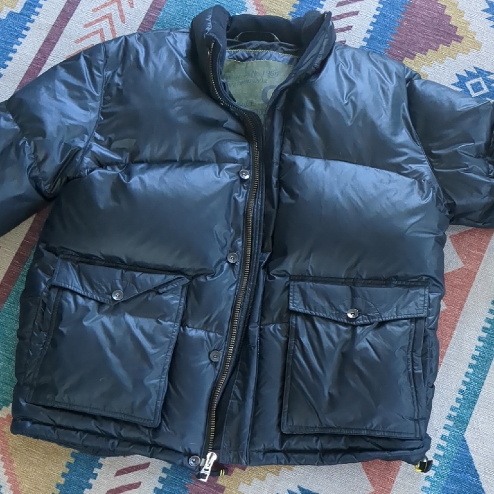 GAP Men's Dark Puffer Jacket